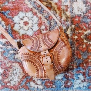 FINAL PRICE DROP • gorgeous leather bag •